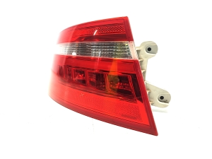Jaguar XF (2008–2016) Rear corner light - 2