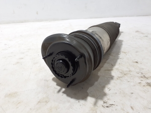 BMW i5 G60 (2023–2026) Tagumine amortisaator 37105A01D90 - 4