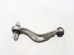 BMW i5 G60 (2023–2026) Tagumine õõtshoob 6898559 - 2