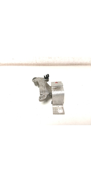 Dacia Duster (2017–2024) Engine mount 112115262R - 3