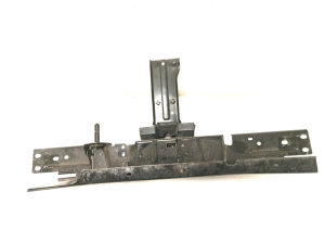 Dacia Duster (2017–2024) Radiator support and its parts - 3