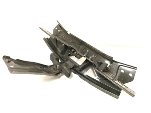 Dacia Duster (2017–2024) Radiator support and its parts - 4