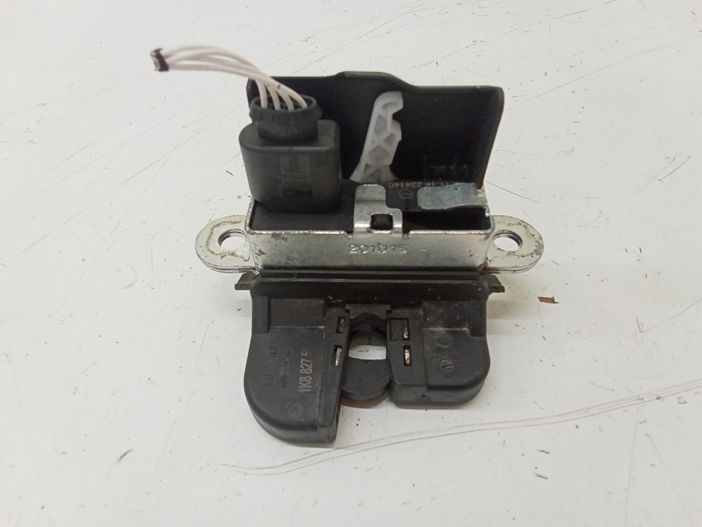 Volkswagen Scirocco III (2008–2017) Trunk lid lock 1K8827505C Volkswagen Scirocco III (2008–2017) Trunk lid lock 1K8827505C
