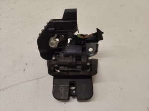 Trunk lid lock - 4F5827505D