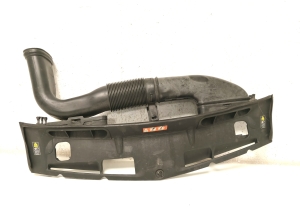 Verkleidung unter der Motorhaube - A2045000155