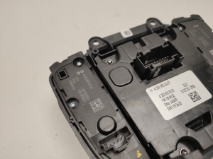 Mercedes Benz EQC N293 (2019–2026) Display switch A2539002407 - 2