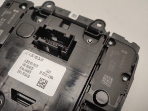 Display switch - A2539002407