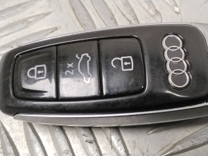 AUDI A6 C8 (2018–2025) Süütevõti 4N0959754CP - 6