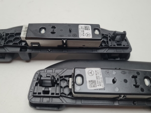 Mercedes Benz EQC N293 (2019–2026) Dachinnengriff A0008150100 - 3
