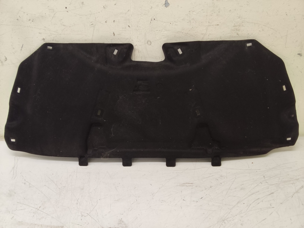 Ford Focus (2011–2018) Hood sound insulation BM51A16746CA Ford Focus (2011–2018) Hood sound insulation BM51A16746CA