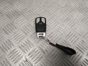 AUDI A4 B9 (2015–2026) Clé de démarrage 4M0959754T - 3