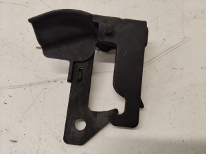 Mercedes Benz C-Class 204 (2007–2014) Hood latch A2048800064 - 3