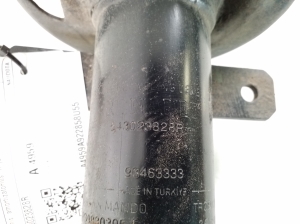 RENAULT Trafic lV (2022–2026) Front shock absorber and its components 543023828R - 3