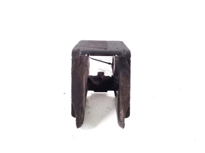 RENAULT Trafic lV (2022–2026) Rear shock absorber mount 551A72017R - 3