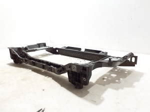 Schlossträger und seine Teile (Frontmaske) - 625004819R