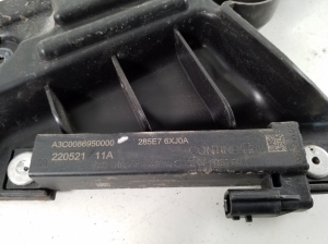 RENAULT Trafic lV (2022–2026) Rear bumper bracket 852250246R - 3