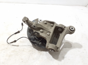 RENAULT Megane E-Tech CMF-EV (2022–2026) Rear wheel hub 430B16683R - 2