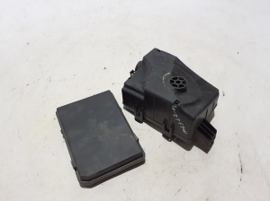 RENAULT Megane E-Tech CMF-EV (2022–2026) Fuse boxes 284B72958R - 2