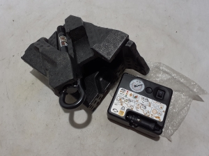RENAULT Megane E-Tech CMF-EV (2022–2026) Trunk tool tray and its parts 997505220R - 3