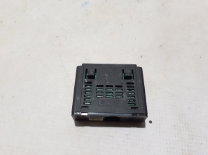 RENAULT Megane E-Tech CMF-EV (2022–2026) USB-pesa 284H38566R - 3