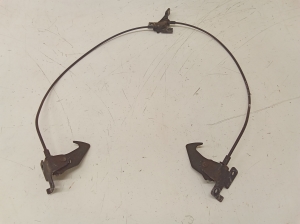 Hood release handle on the hood - DK6216892