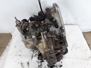 RENAULT Trafic III (2014–2022) Getriebe PF6044 - 4