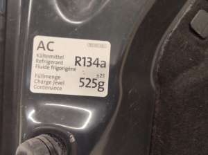 Volkswagen Jetta (2010–2017) Motorhaube 1K0010328J - 5