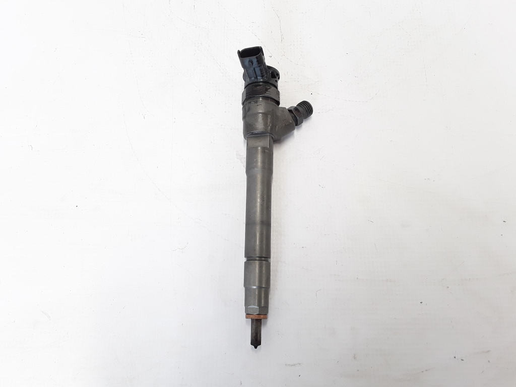 Used RENAULT Trafic Fuel injector 0445110569