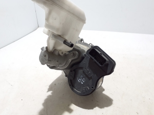 RENAULT Megane E-Tech CMF-EV (2022–2026) Servofrein 460078309R - 2
