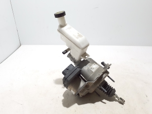 RENAULT Megane E-Tech CMF-EV (2022–2026) Servofrein 460078309R