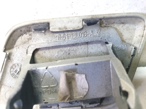 Ford C-MAX (2003–2010) Abdeckung für die Abschleppöse an der Frontstoßstange 7M5113L018 - 5