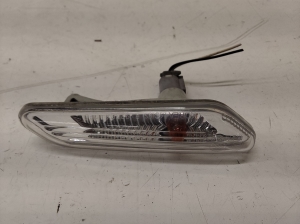 Seitenblinker Kotflügel vorne - 923042P0