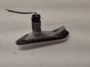 Kia Sorento (2009–2014) Front fender turn signal 923042P0 - 4