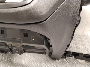 Dashboard - 5NB857181
