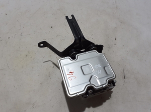 RENAULT Megane E-Tech CMF-EV (2022–2026) ABS unit 476605358R - 3