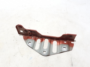 Halter Kotflügel vorne - 641344677R