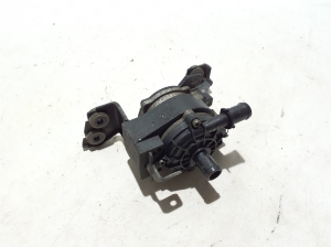 RENAULT Megane E-Tech CMF-EV (2022–2026) Auxiliary water pump 215815MP1A - 2