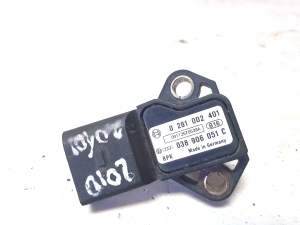 Sonstiger Sensor - 038906051C