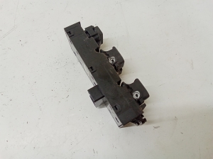 Kia ceed (2012–2018) Front door glass switch 93570A2900 - 4