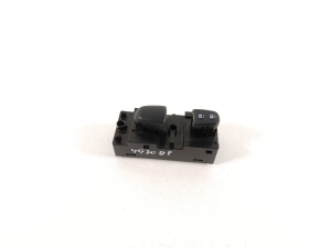 NISSAN Leaf II (2017–2026) Front door glass switch 254115SA0A - 3