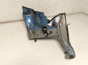Front outrigger - 147911R00