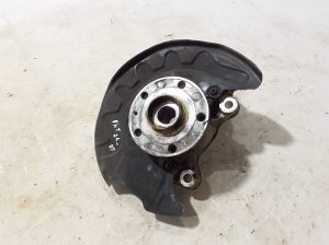 Front wheel hub - 5WA407254A