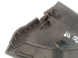 NISSAN Leaf II (2017–2026) Mirror triangle trim 802923NL0A - 3