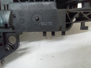 AUDI A6 C7 (2011–2018) Türaußengriff hinten 4H0837885 - 2