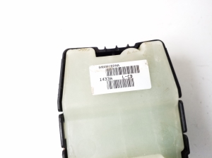 Jeep Compass MK49 (2006–2016) Fensterheberschalter vorne 04602782AA - 2