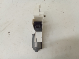 AUDI A6 C7 (2011–2018) Rear side door window regulator motor 8K0959811 - 2