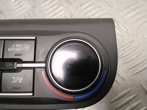 Heater control panel - 97250CR000