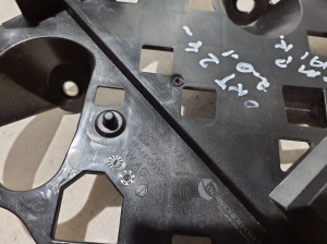 Skoda Octavia IV (2019–2026) Engine control unit bracket 5WA906507A - 2