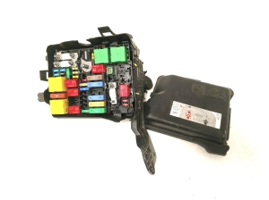  Fuse boxes  - 9671924480 