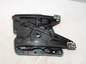 Skoda Octavia IV (2019–2026) Front door window regulator 5E3837655A - 2